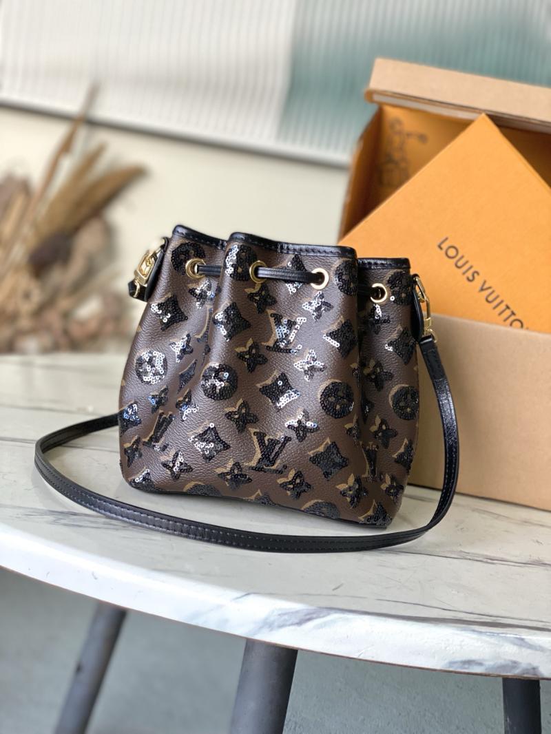 Louis Vuitton Noe BB M26284