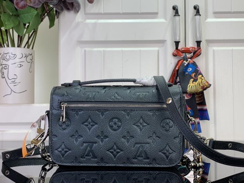 Louis Vuitton Pochette Metis East West Blue M26456