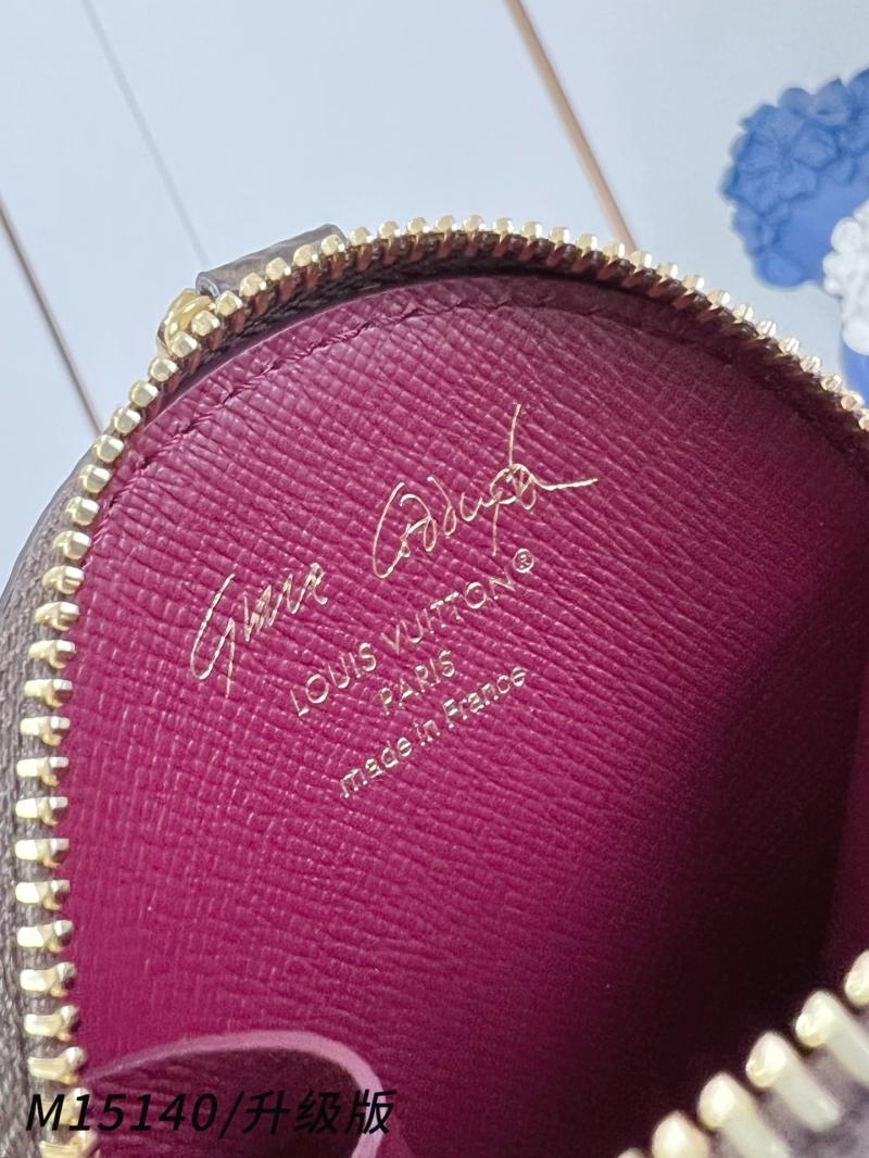 Louis Vuitton Slippy Coin Purse M15140