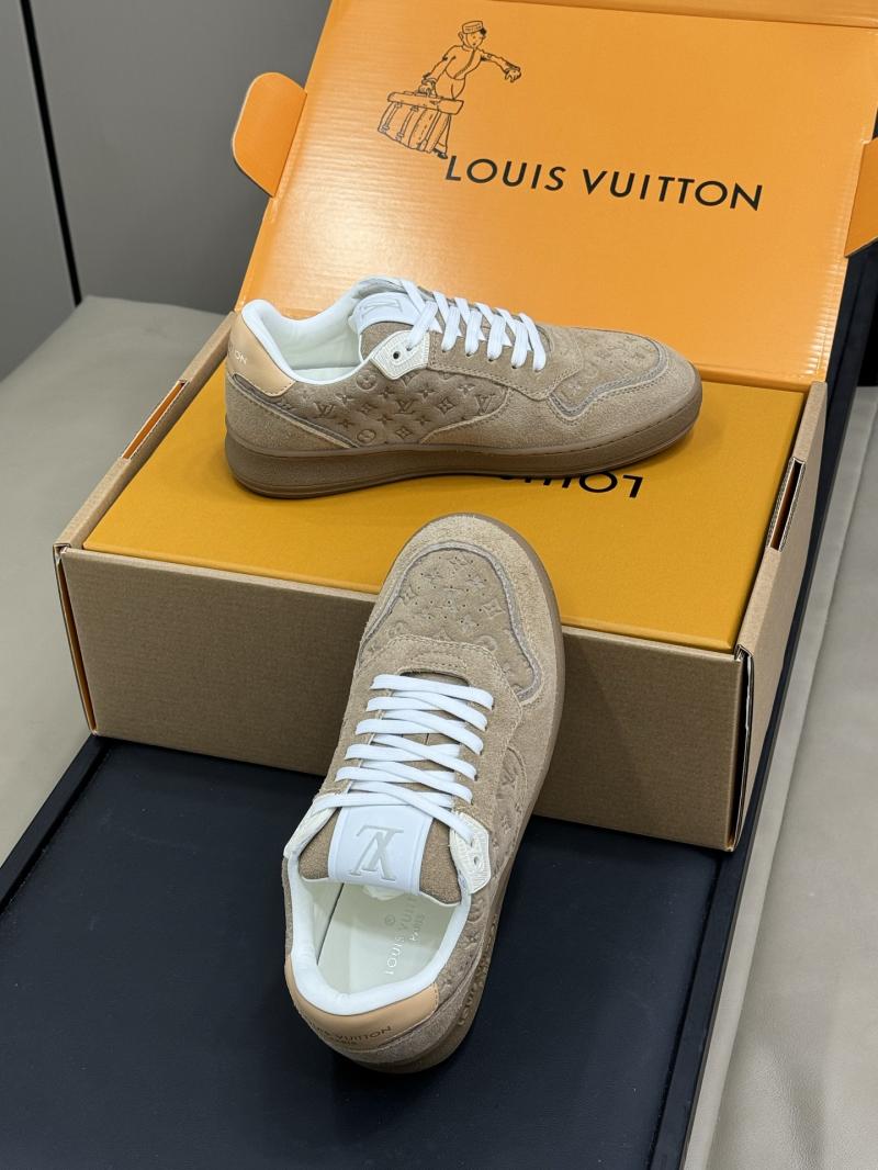 Louis Vuitton Sneakers DLS112501