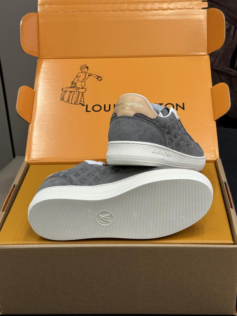 Louis Vuitton Sneakers DLS112502