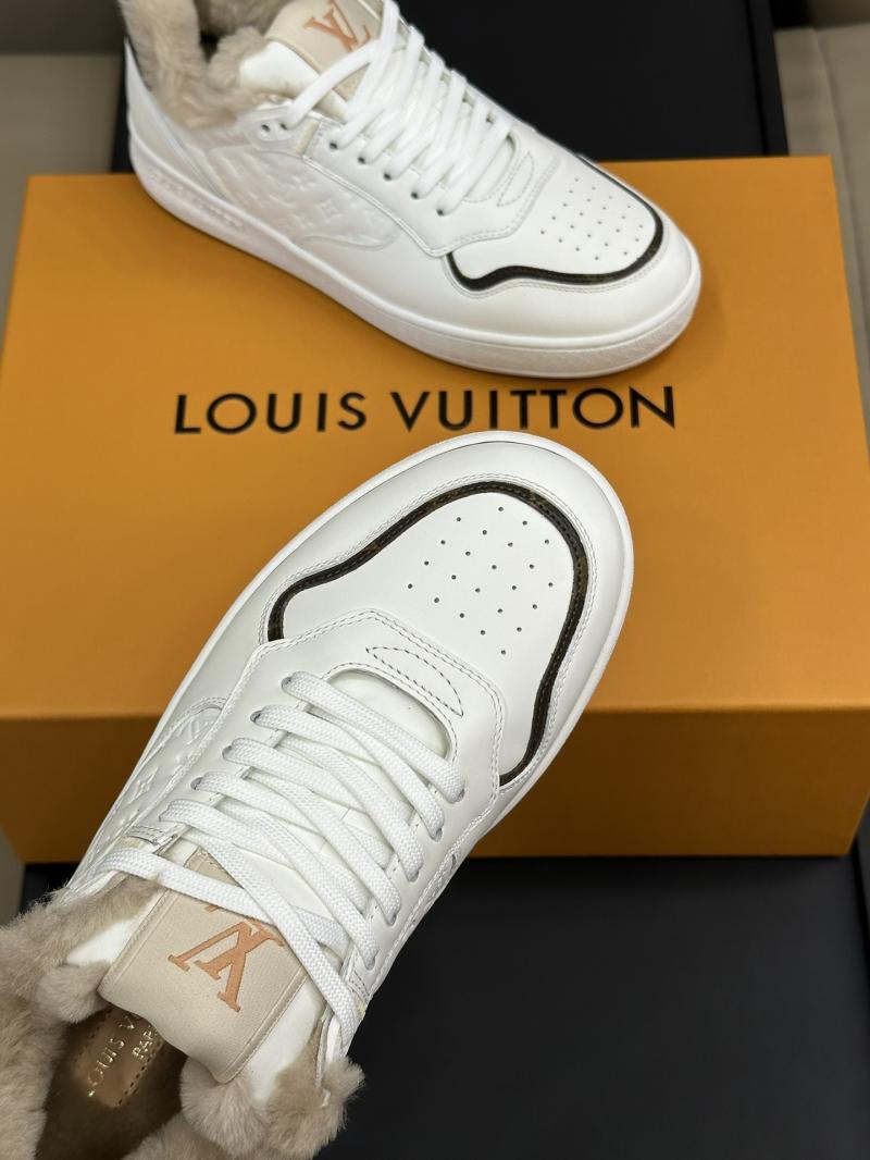 Louis Vuitton Sneakers DLS112504