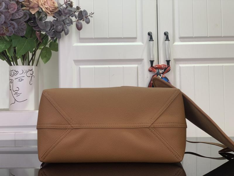 Louis Vuitton Verso Hobo Brown M27022