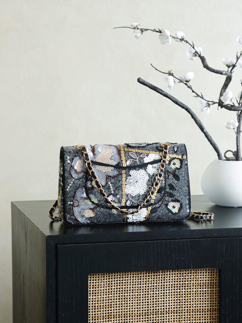 Medium Chanel Sequins Handbag A112402
