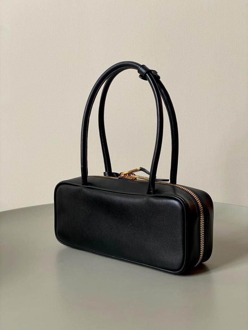 Miu Miu Beau leather Bag Black 5BB173