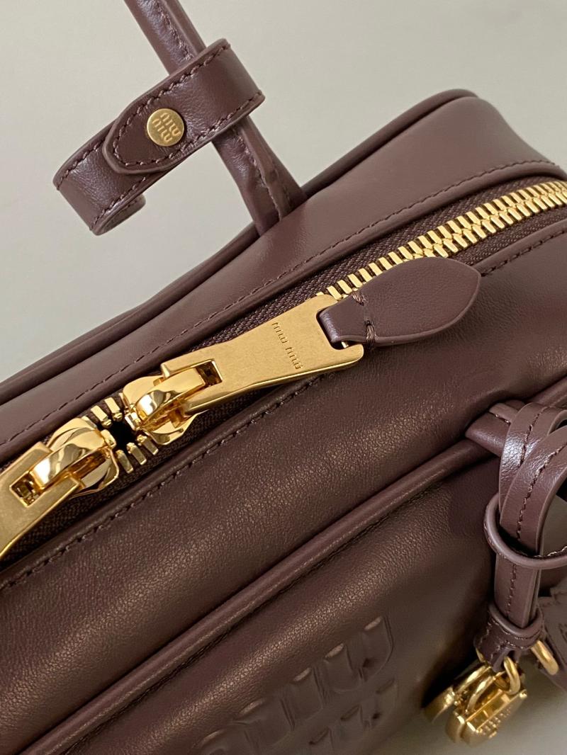 Miu Miu Beau leather Bag Briarwood 5BB173