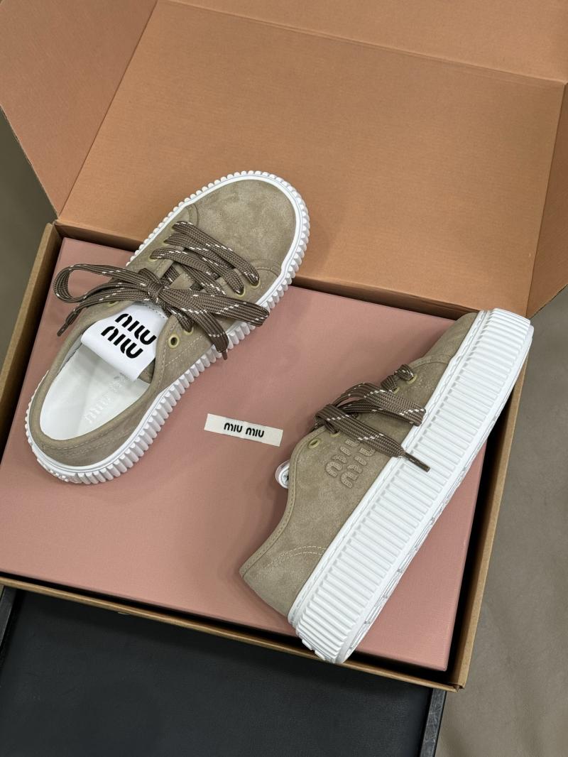 Miu Miu Sneakers DMS11103