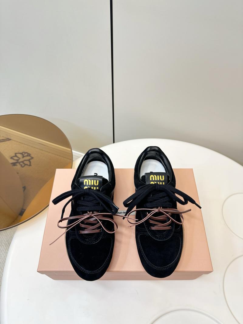 Miu Miu Sneakers JMS111401