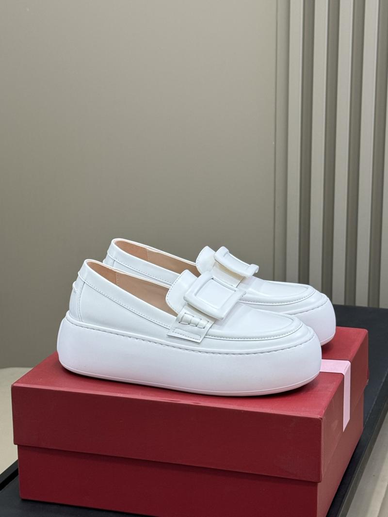 Roger Vivier Loafers DRL11102