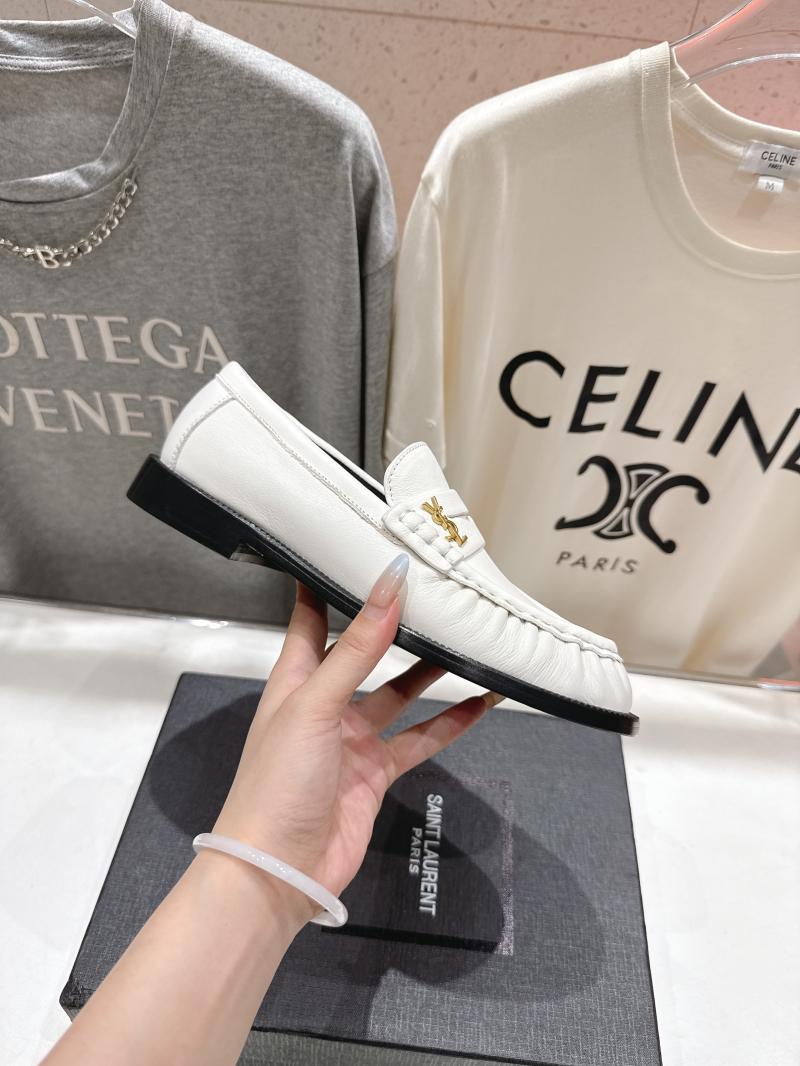 Saint Laurent Loafers DSL111804