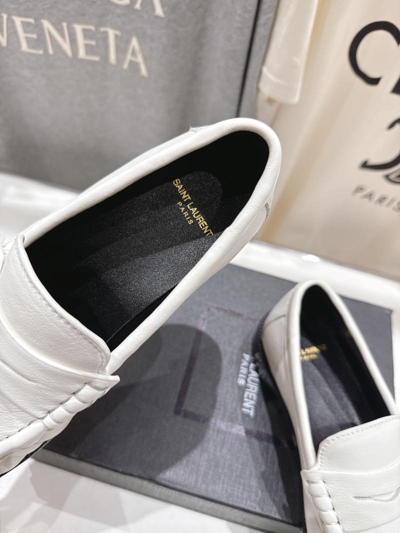 Saint Laurent Loafers DSL111804