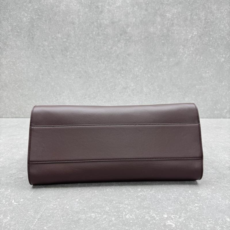 The Row Marlo 17 Smooth Leather Bag Coffee T1895