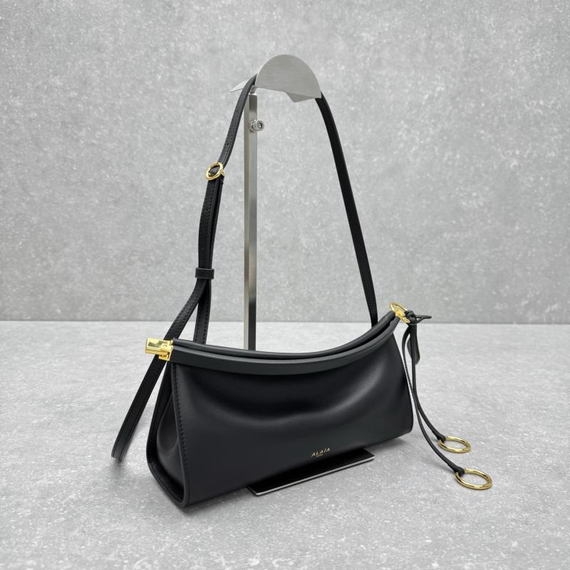 Alaia Le Click East West Small Bag Black A4490