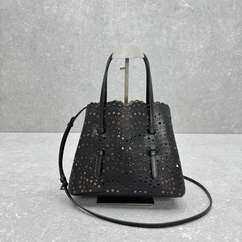 Alaia Le Mina 25 Tote Bag Black AL4484