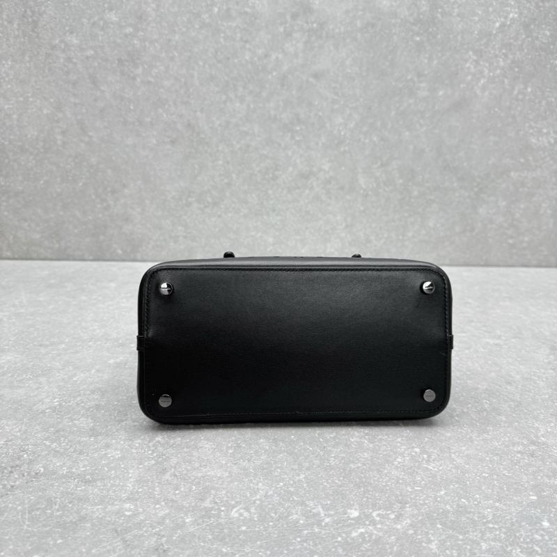 Alaia Le Mina 25 Tote Bag Black AL4484