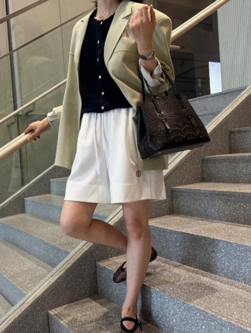 Alaia Le Mina 25 Tote Bag Black AL4484