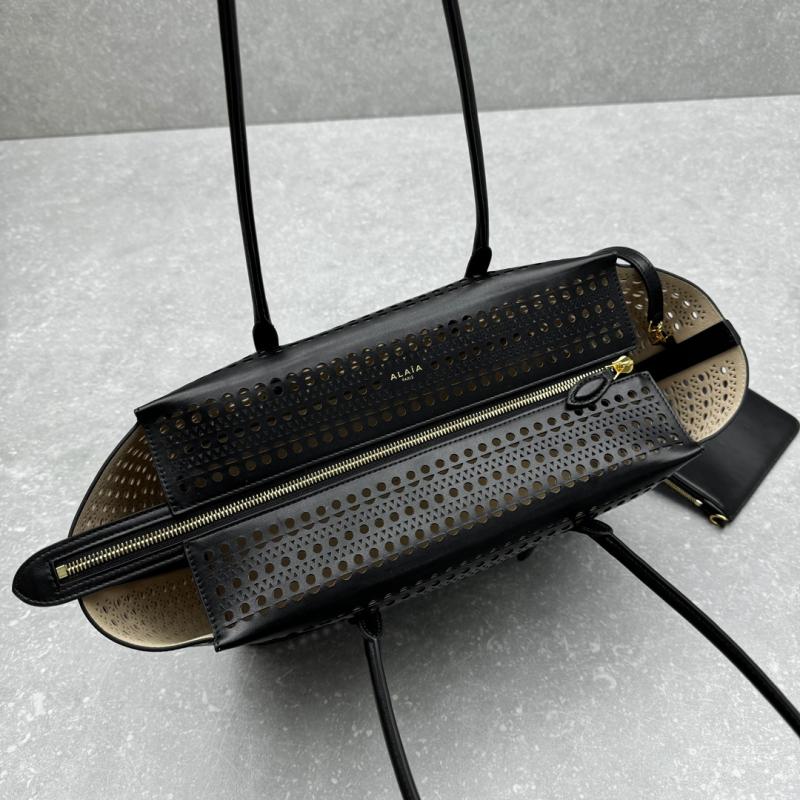 Alaia Neo Mina 32 Leather Tote Bag Black AL4422