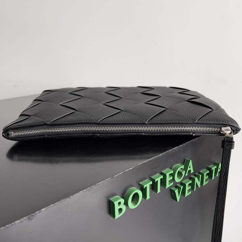 Bottega Veneta Diago Large Pouch Black 795632