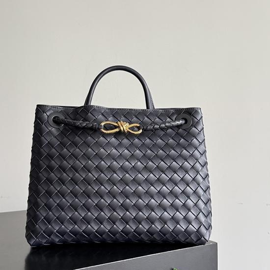 Bottega Veneta Medium Andiamo Dark Blue B743572