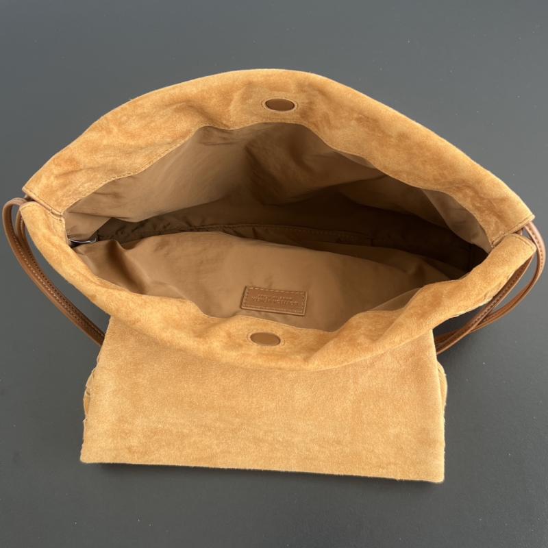 Bottega Veneta Suede Giorno Amber 857657
