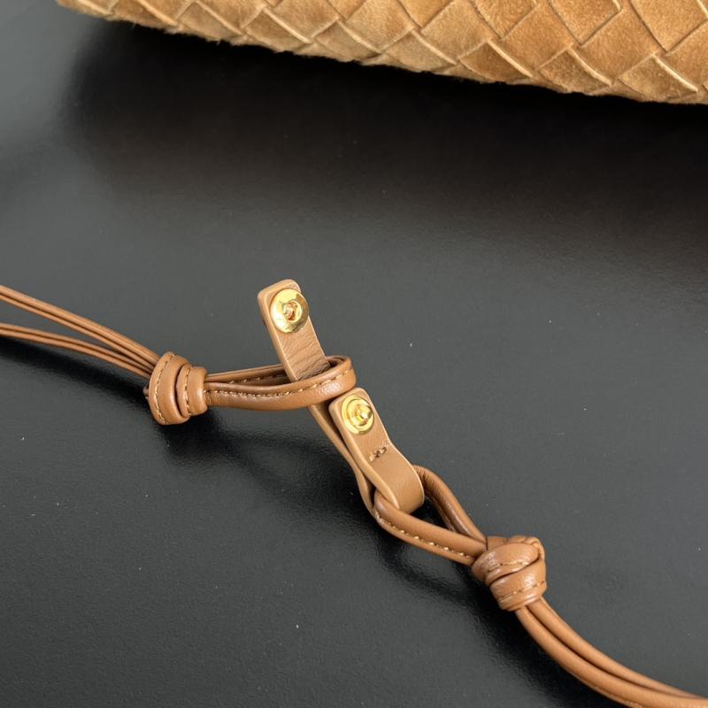 Bottega Veneta Suede Giorno Amber 857657