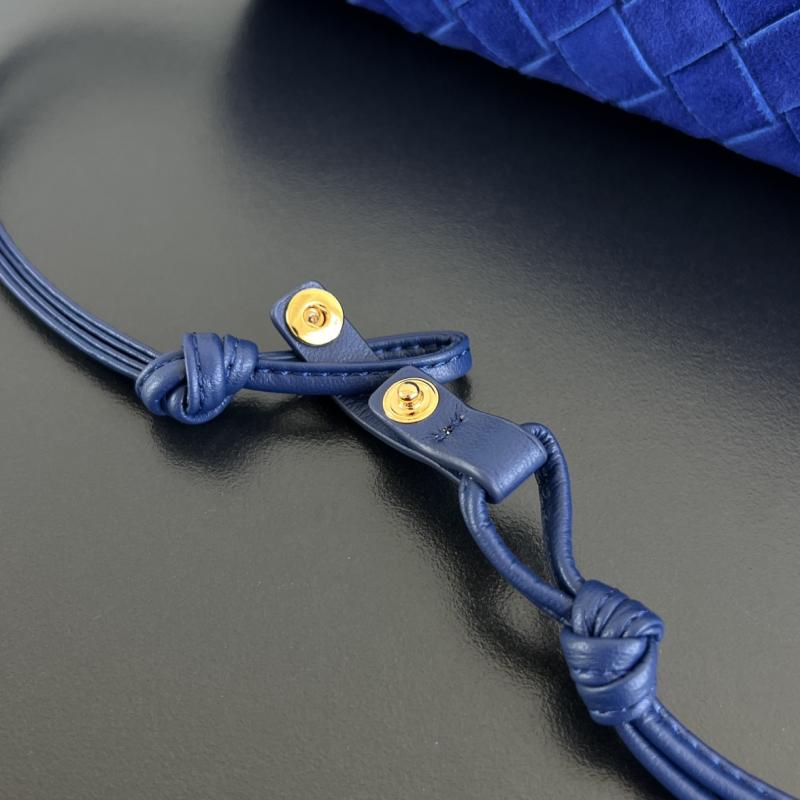 Bottega Veneta Suede Giorno Blue royal 857657