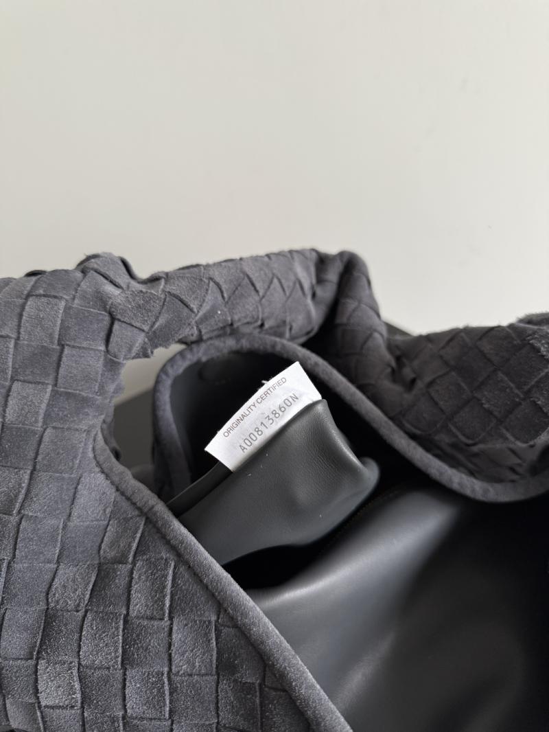 Bottega Veneta Suede Large Hop Graphite 763970