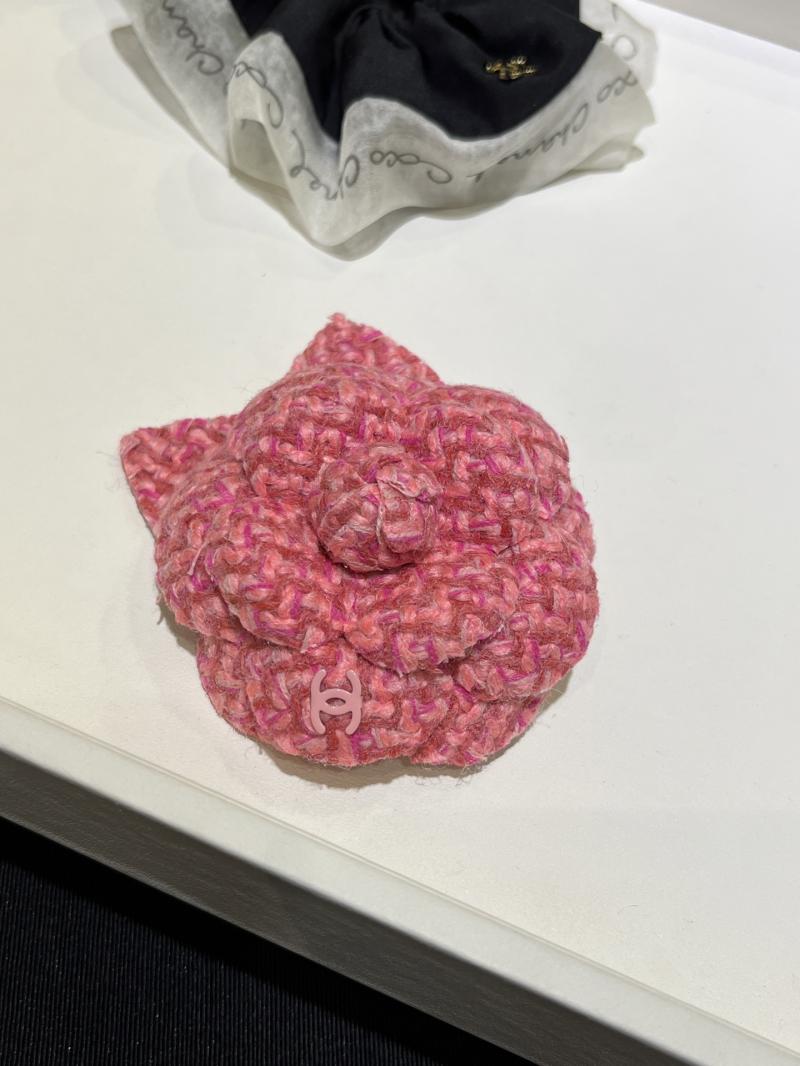 Chanel Brooch YCB120201