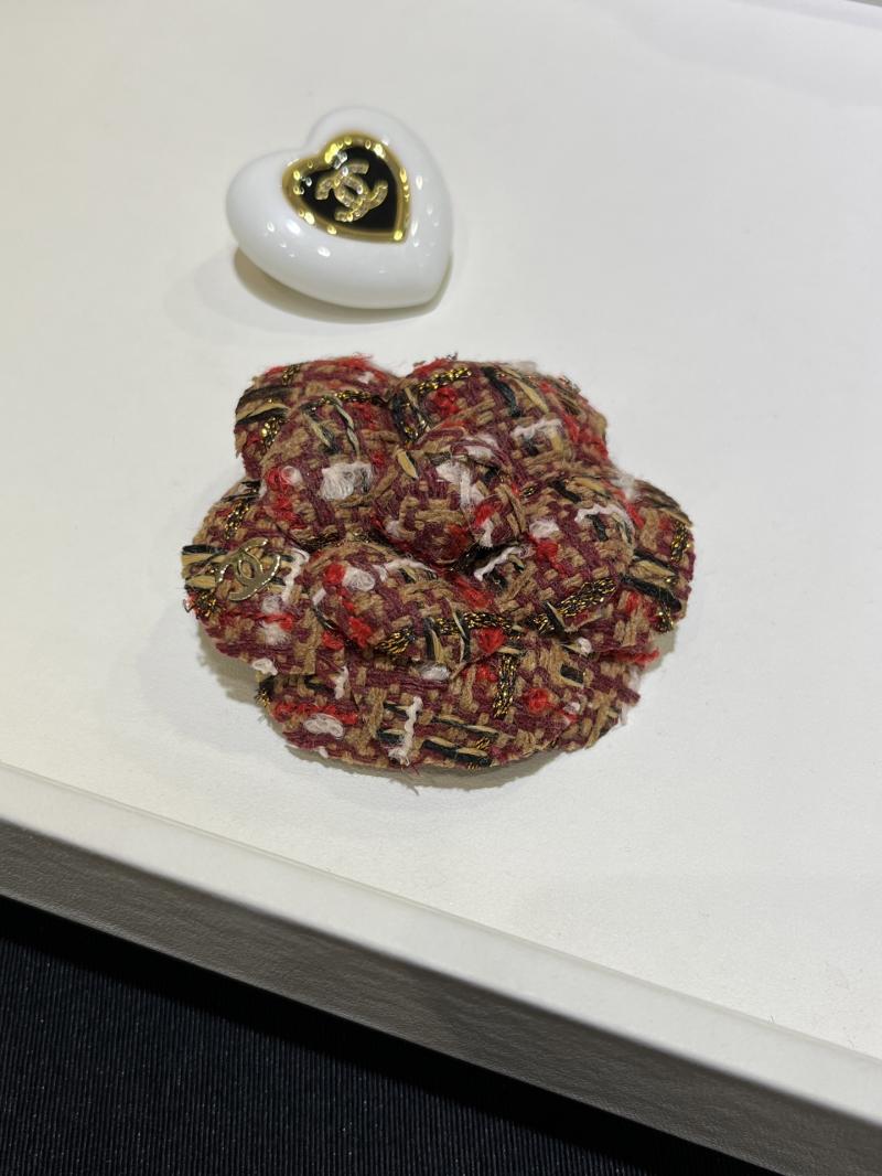 Chanel Brooch YCB120202