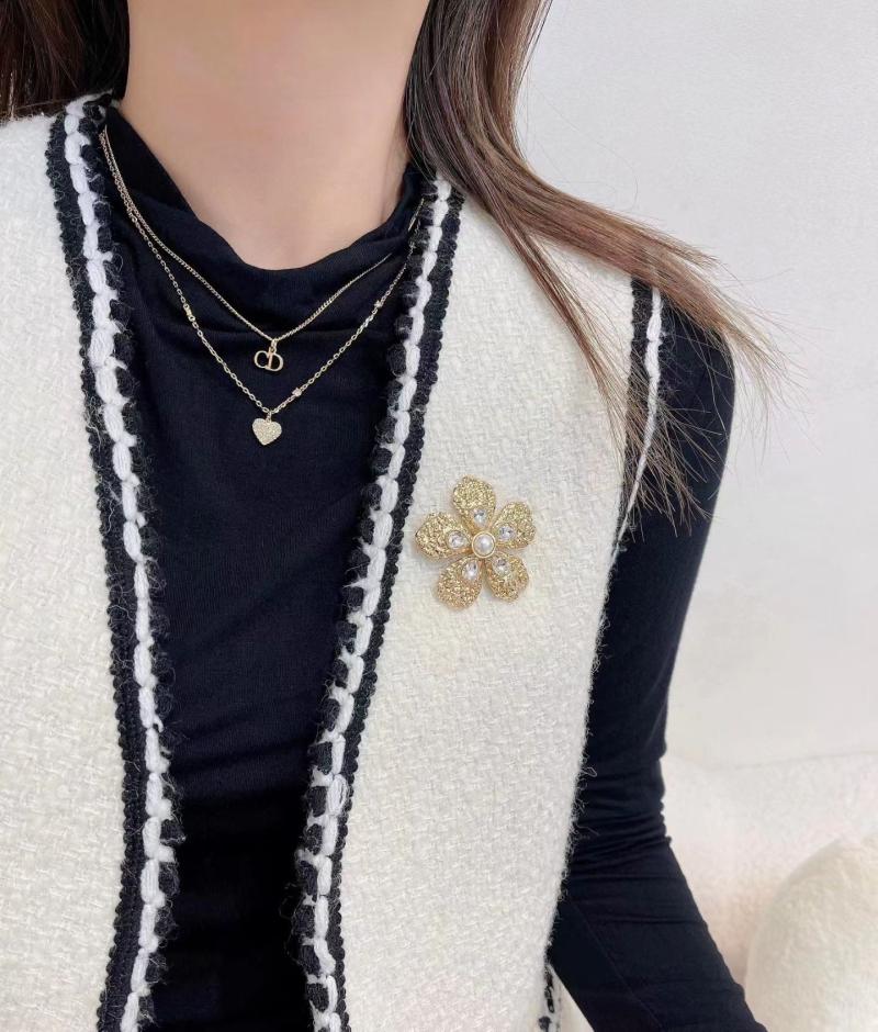 Chanel Brooch YCE120603