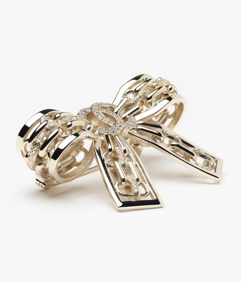 Chanel Brooch YCN120919