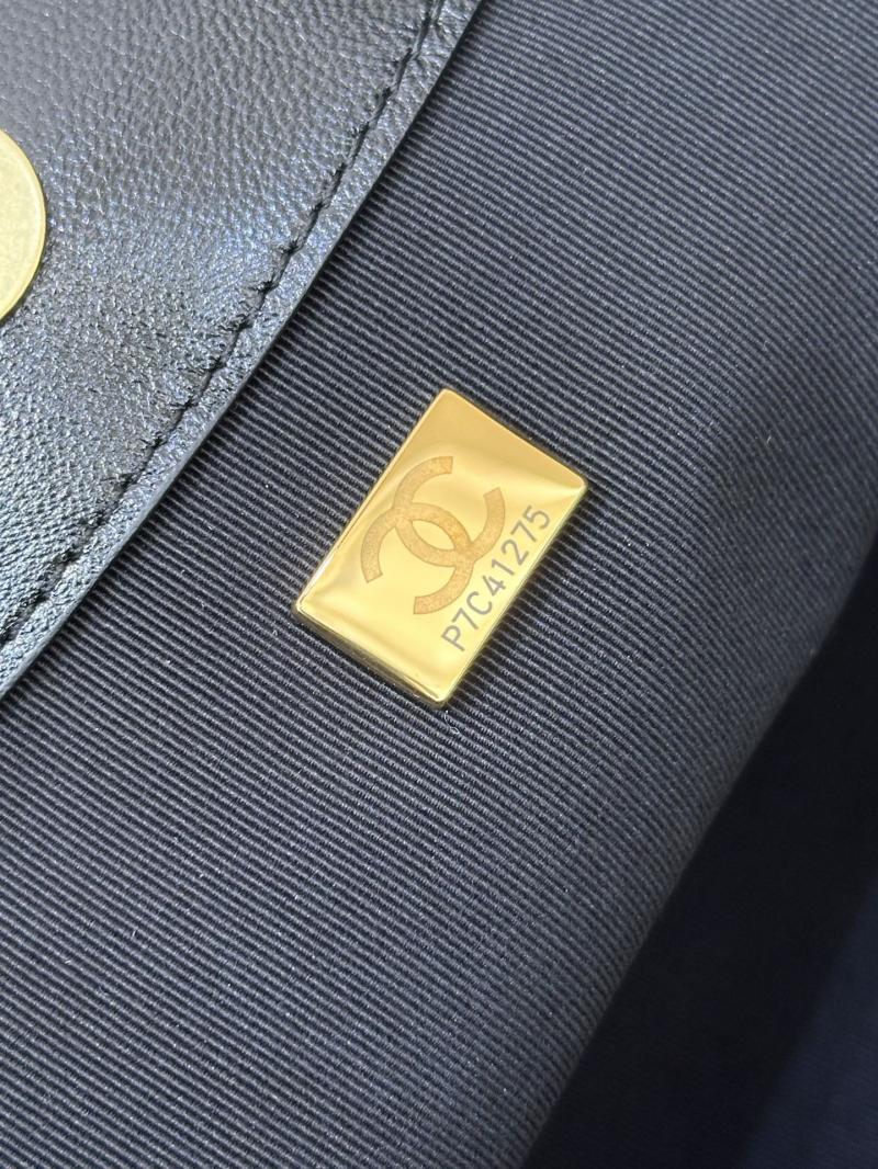 Chanel Calfskin Large Hobo Bag Black AS5978