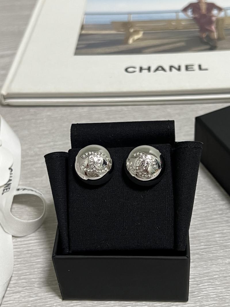 Chanel Earrings YCJ120717