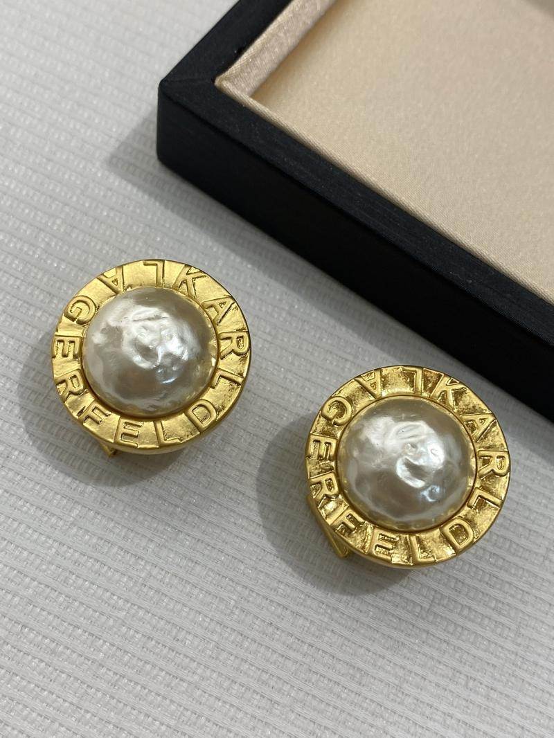 Chanel Earrings YCR120605