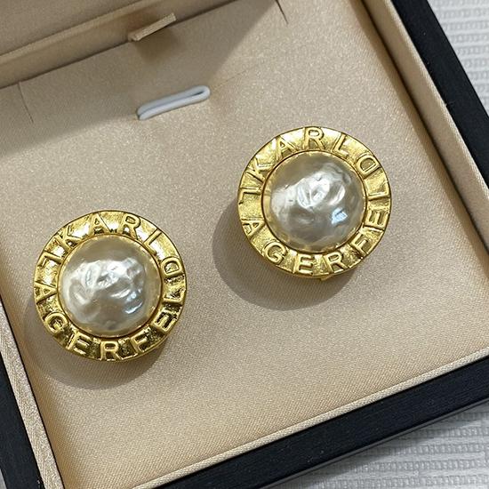 Chanel Earrings YCR120605