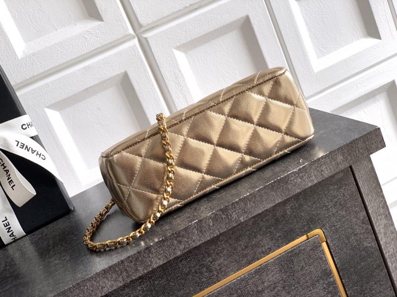 Chanel Lambskin Clutch Gold AS5912