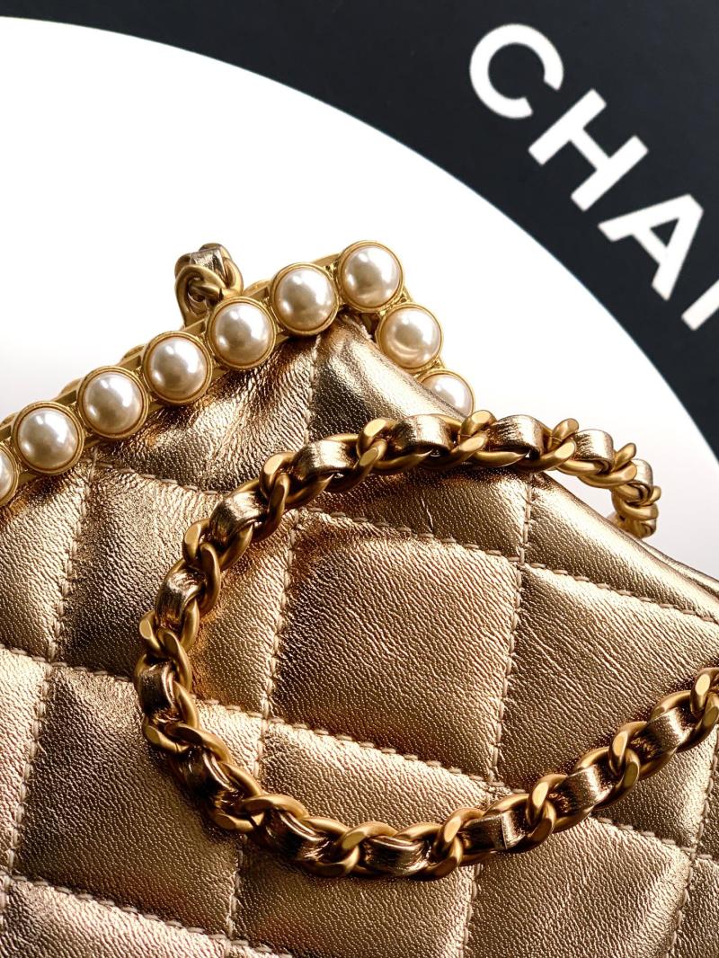 Chanel Lambskin Clutch Gold AS5912