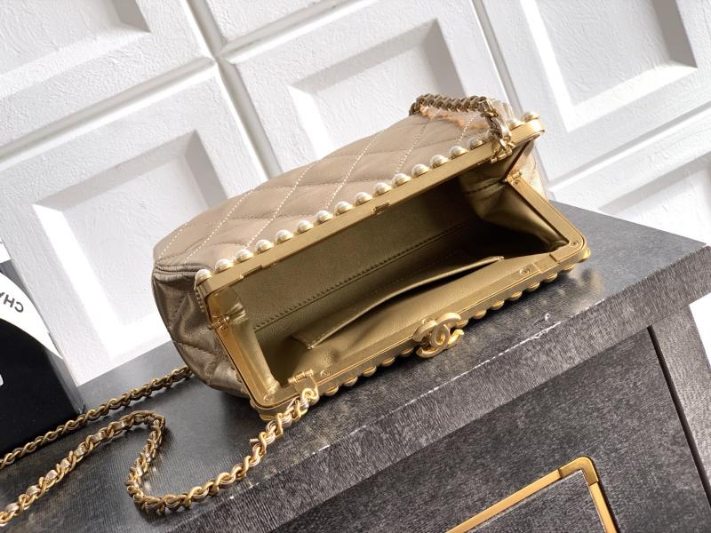 Chanel Lambskin Clutch Gold AS5912