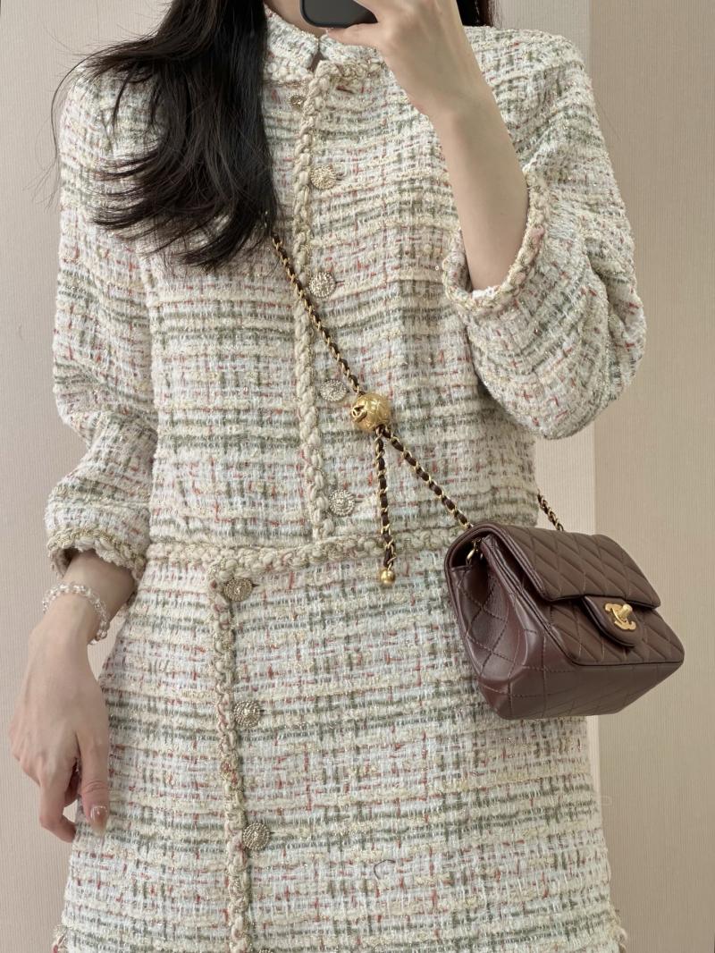 Chanel Mini Lambskin Flap Bag Burgundy AS1786