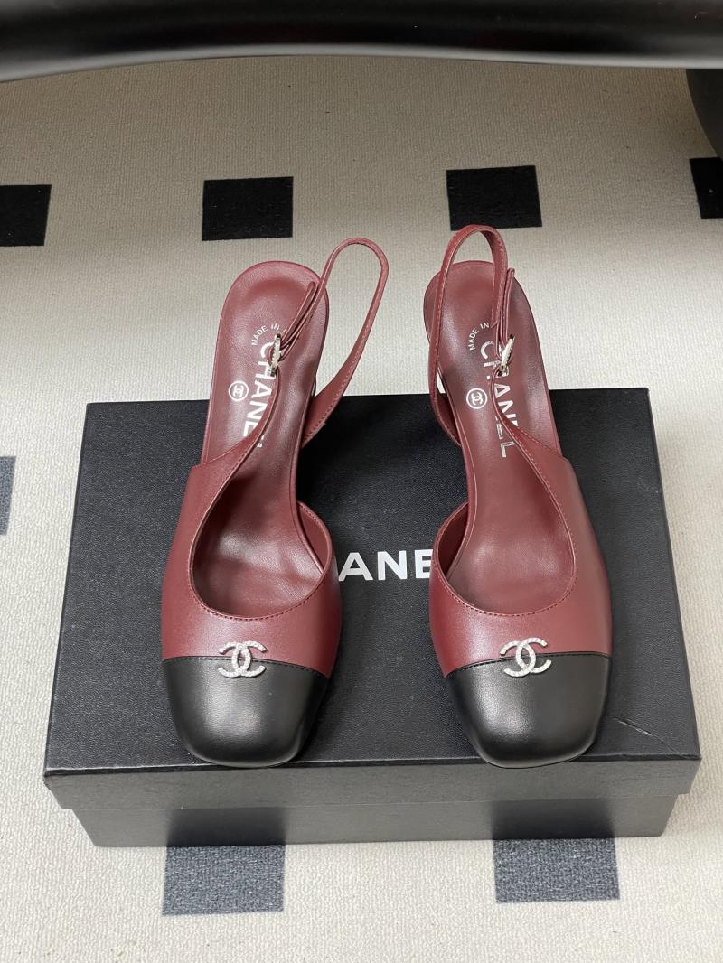 Chanel Pumps DCB121908