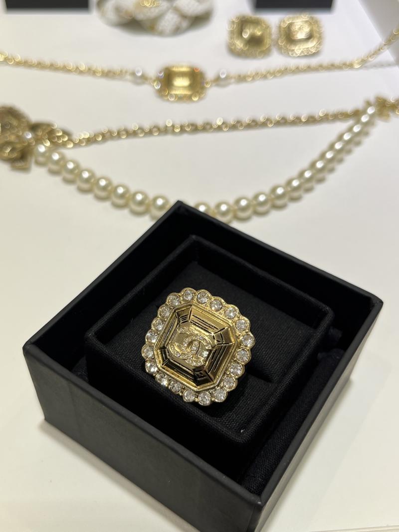 Chanel Ring YCR120603