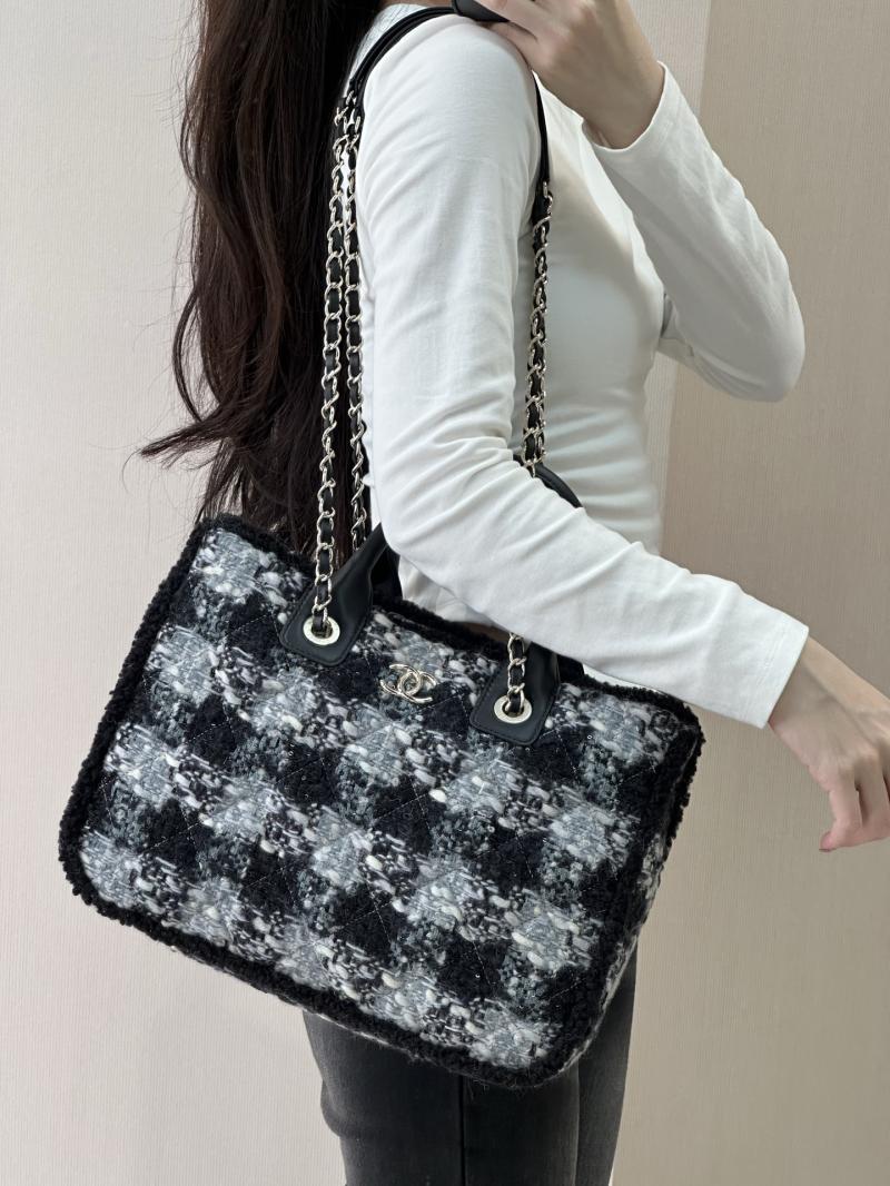 Chanel Tweed Small Tote Black AS5688