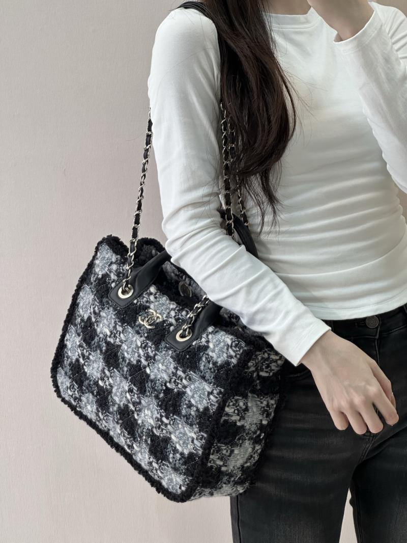 Chanel Tweed Small Tote Black AS5688