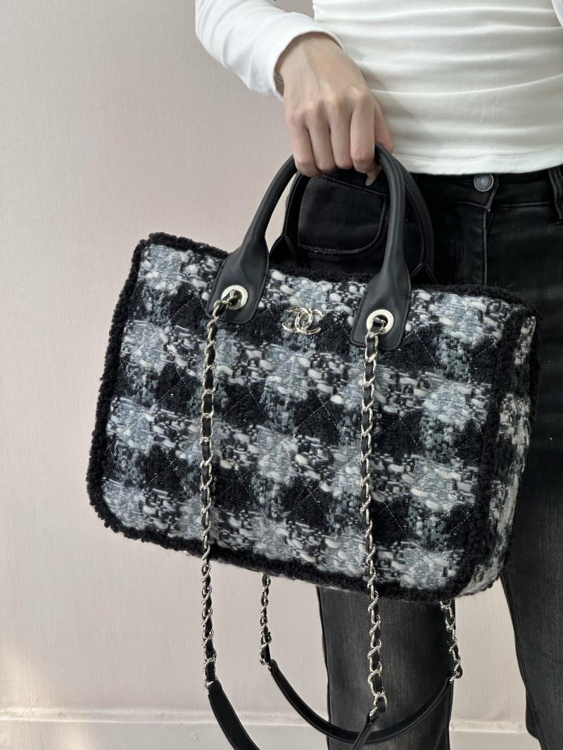 Chanel Tweed Small Tote Black AS5688
