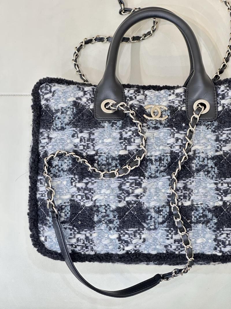 Chanel Tweed Small Tote Black AS5688