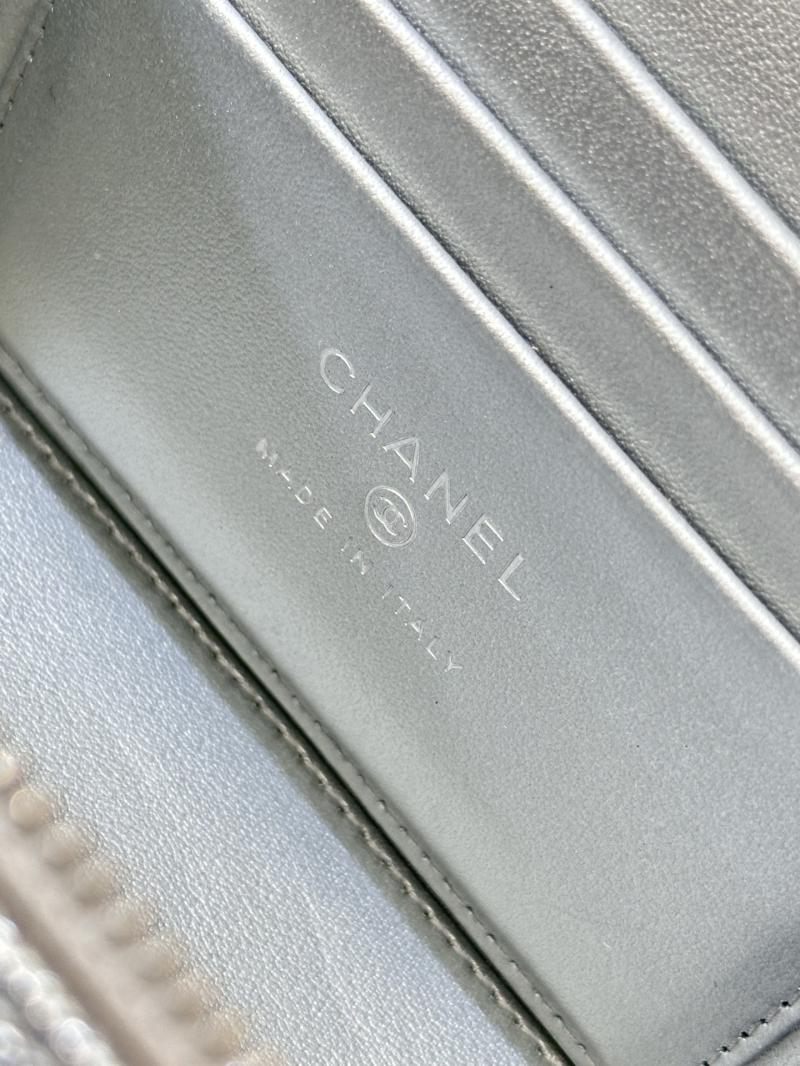 Chanel Vanity Case Silver AP4404