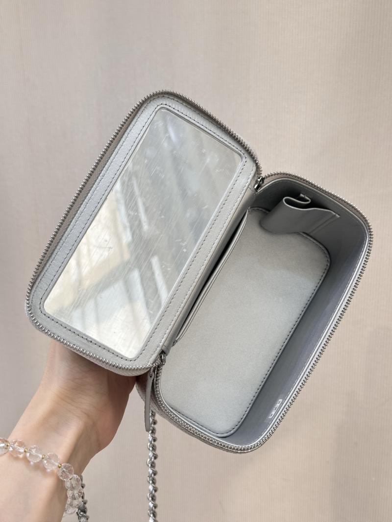 Chanel Vanity Case Silver AP4404