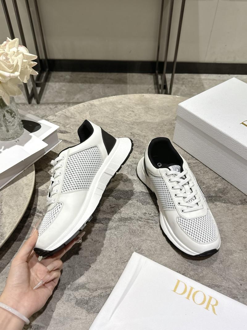 Dior Unisex Sneakers DDS121804
