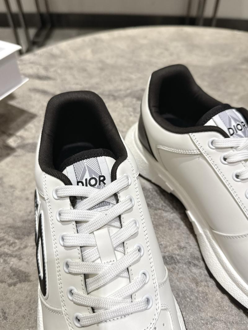Dior Unisex Sneakers DDS121807