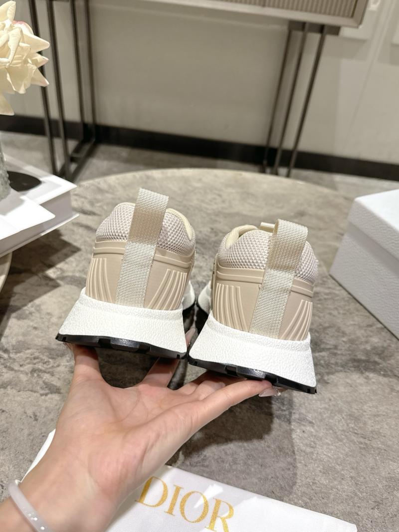 Dior Unisex Sneakers DDS121809